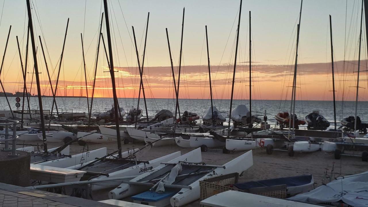 Duinbergen Laguna Beach Knokke-Le-Zoute Extérieur photo